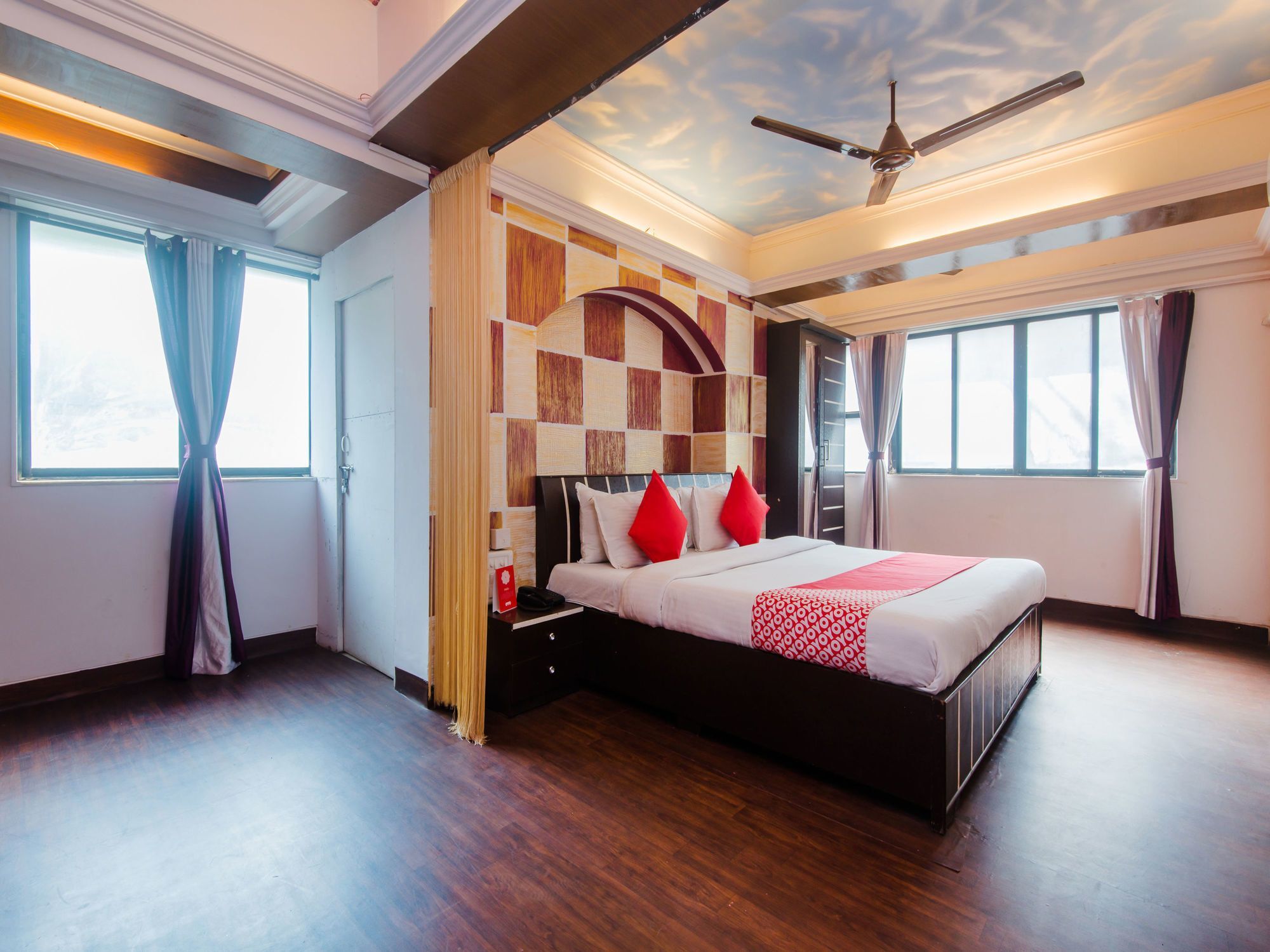 Oyo 11879 Ashu Bini Hospitality Pvt Ltd- Kalptaru Hotel